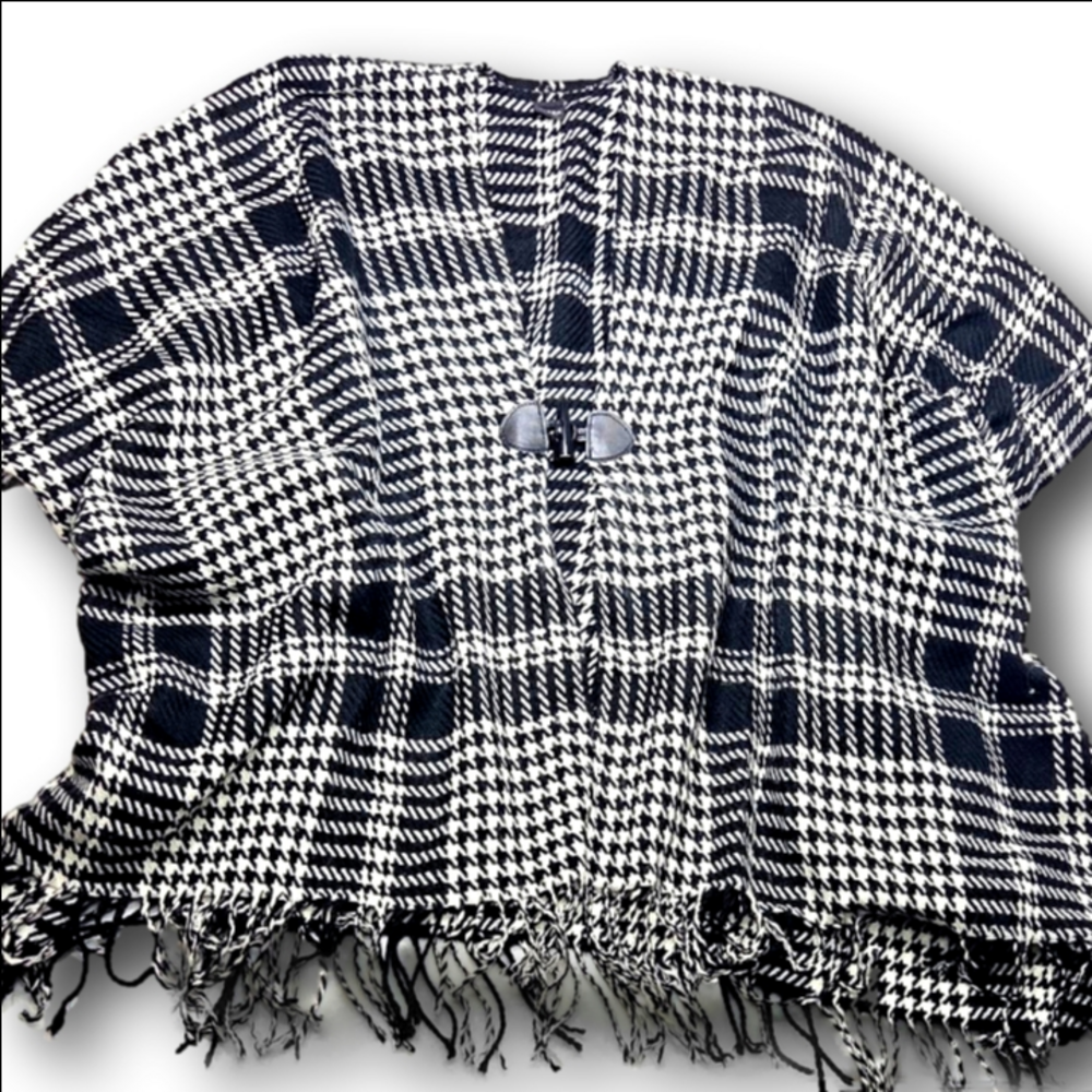 Women's Black & White Houndstooth Poncho OSFM - Picture 1 of 8